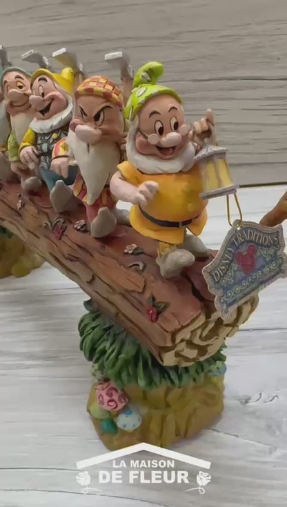 I Sette Nani di Biancaneve Disney Traditions
